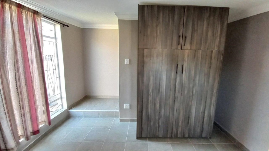 4 Bedroom Property for Sale in Baillie Park North West